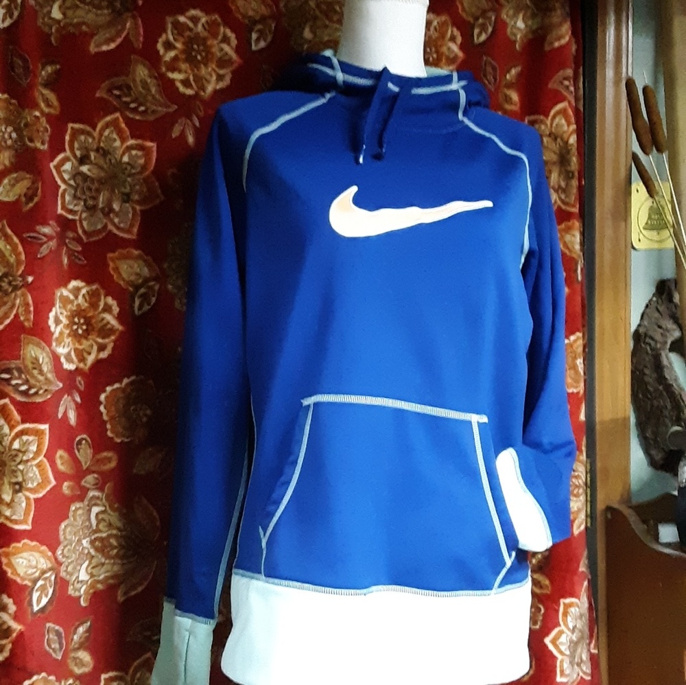 Nike hoodie